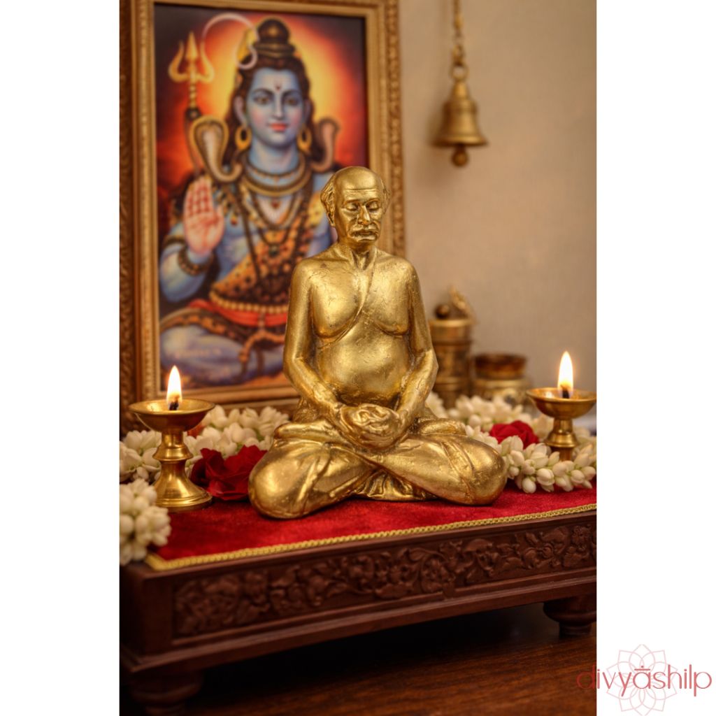 Sri Lahiri Mahasaya ji (Brass 3.2 Inch) - view 6