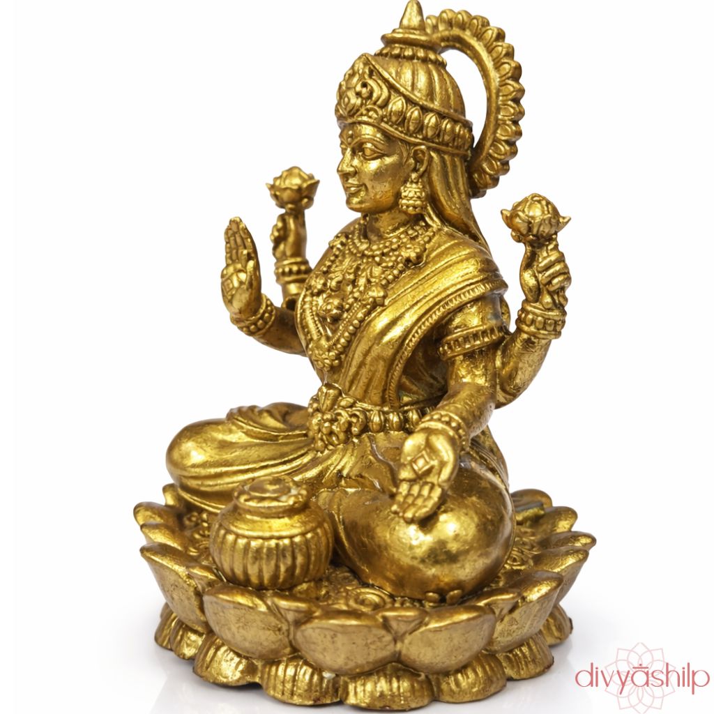 Lakshmi ji (Brass 3.9 Inch)