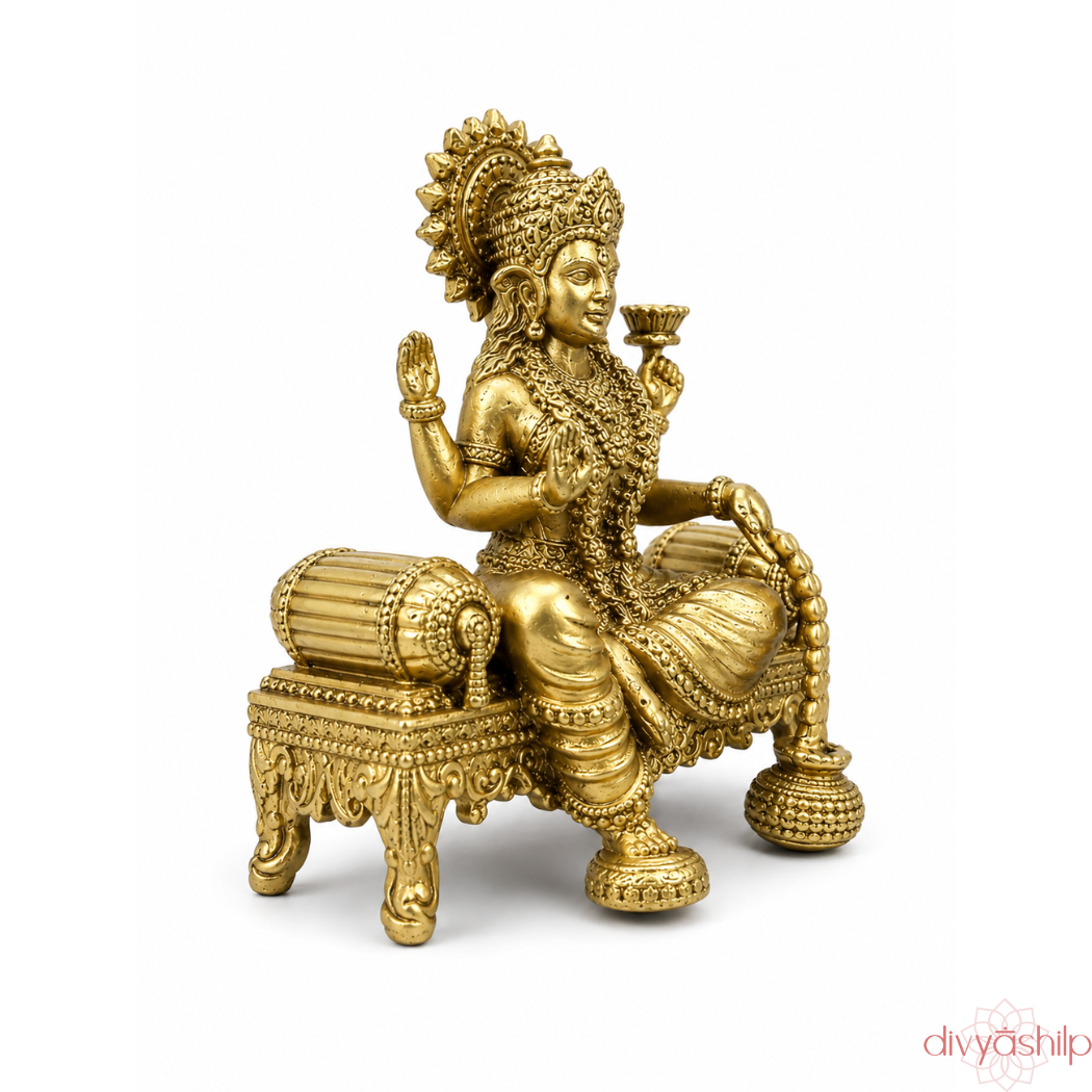 Lakshmi ji (Brass 3.9 Inch)