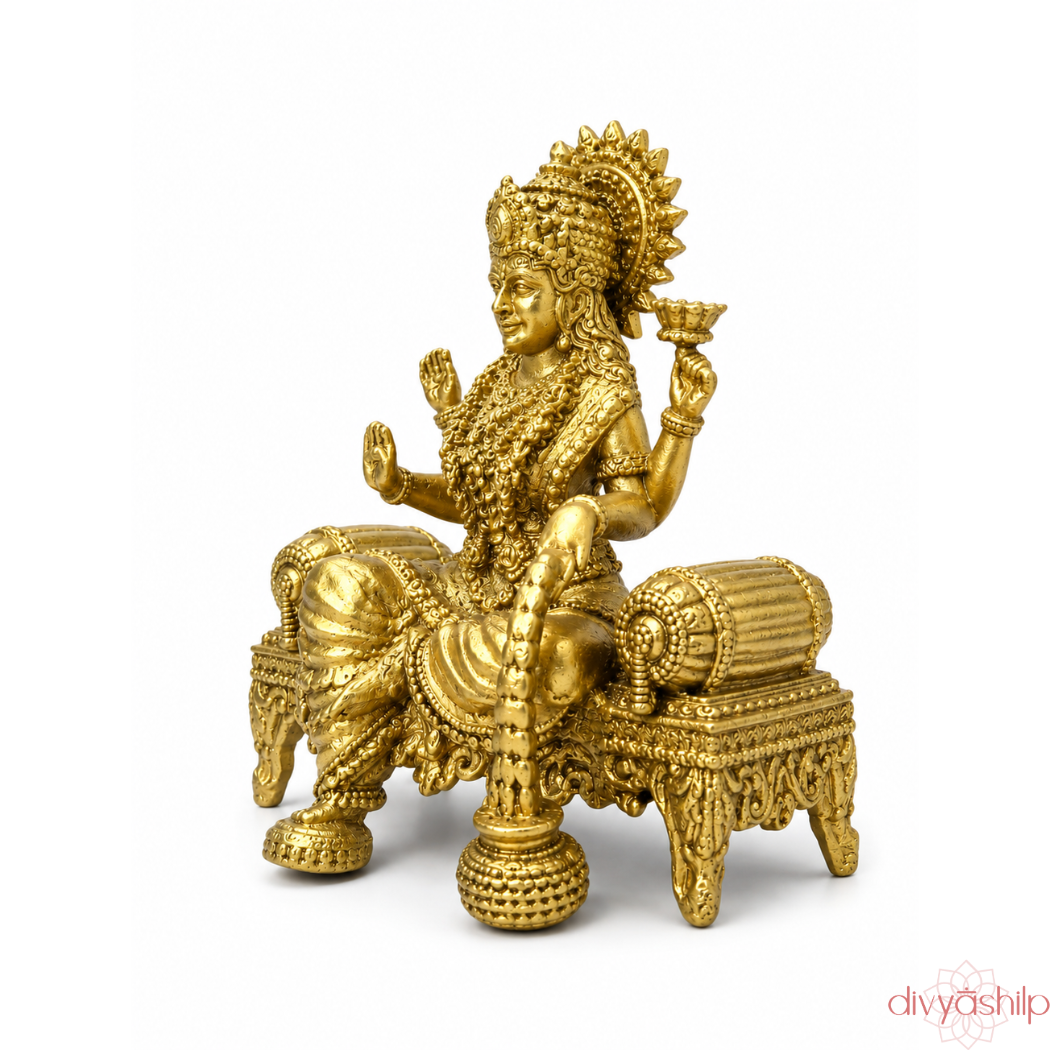 Lakshmi ji (Brass 3.9 Inch)